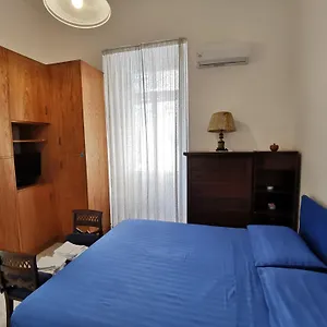 https://rossetti-house-15.hotels-amalfi.com